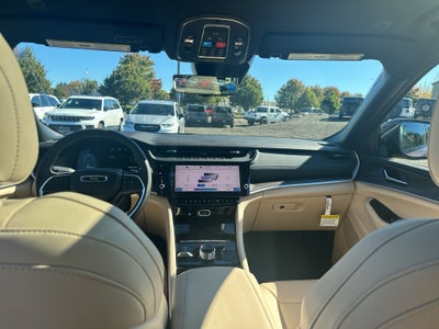 2027 Jeep Grand Cherokee Limited