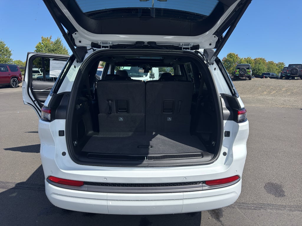 2026 Jeep Grand Cherokee L Limited Reserve