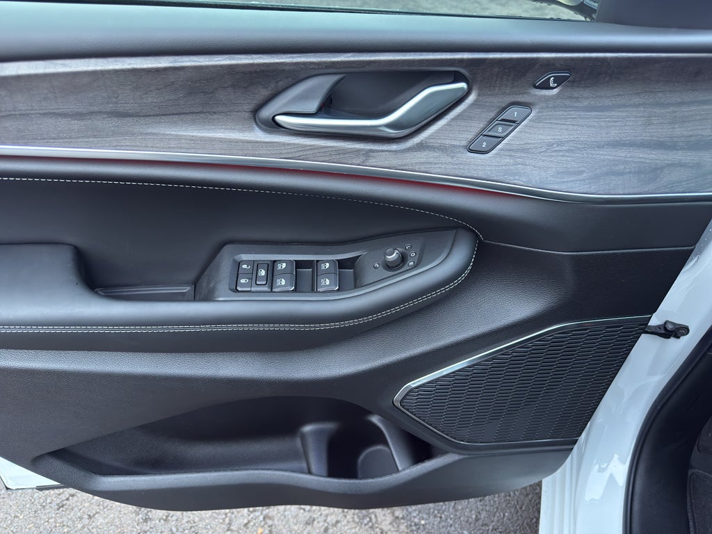 2025 Jeep Grand Cherokee L Overland