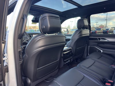 2026 Jeep Grand Wagoneer Base