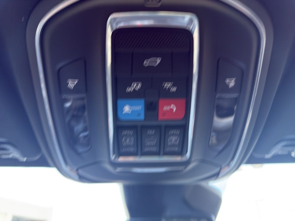 2026 Jeep Grand Wagoneer Base