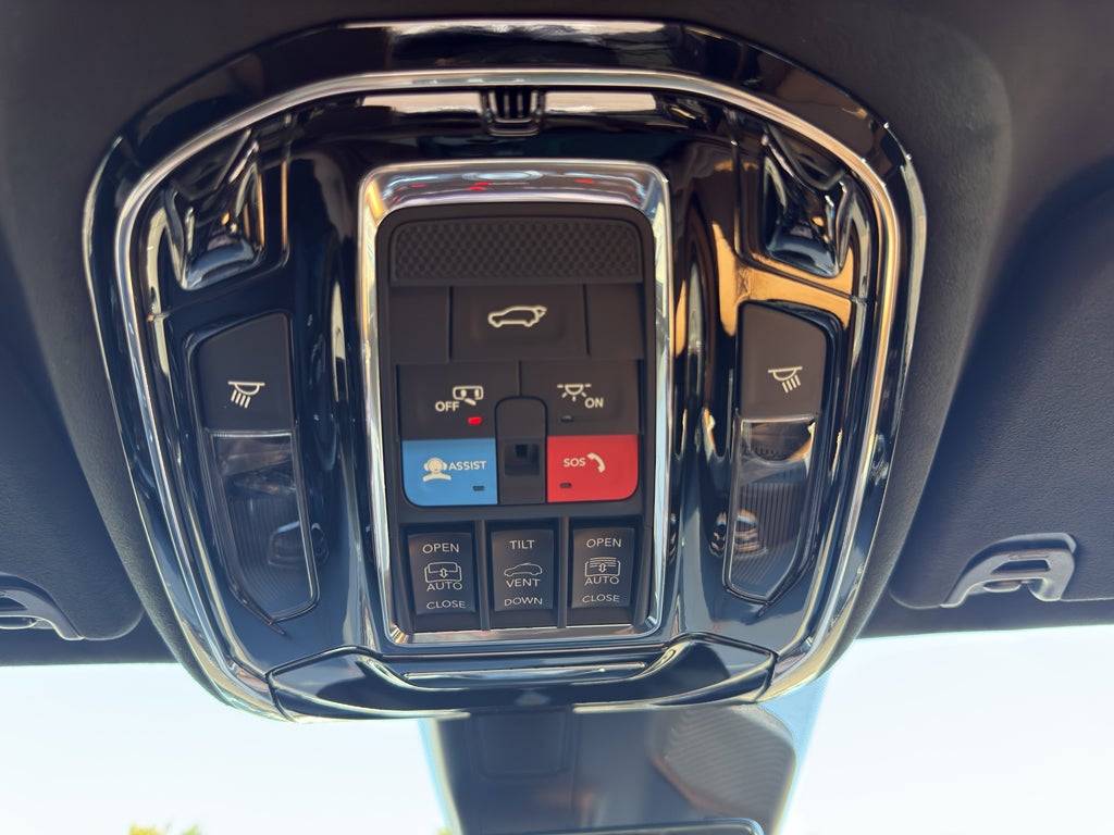2026 Jeep Grand Wagoneer Summit