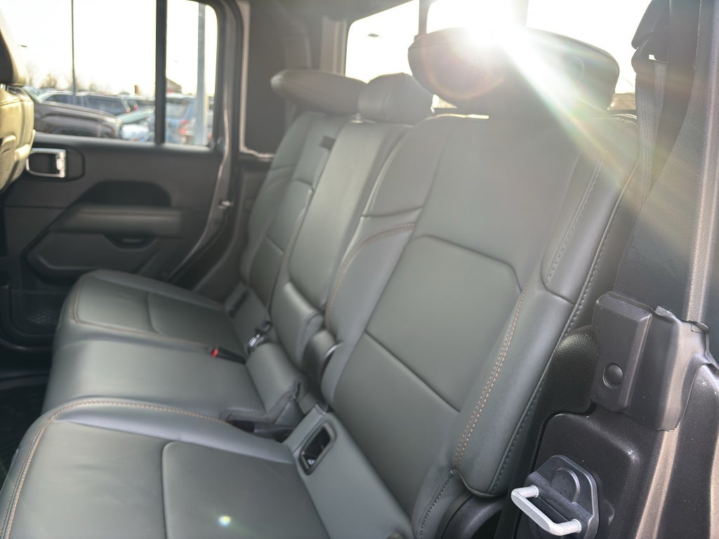 2025 Jeep Gladiator Mojave