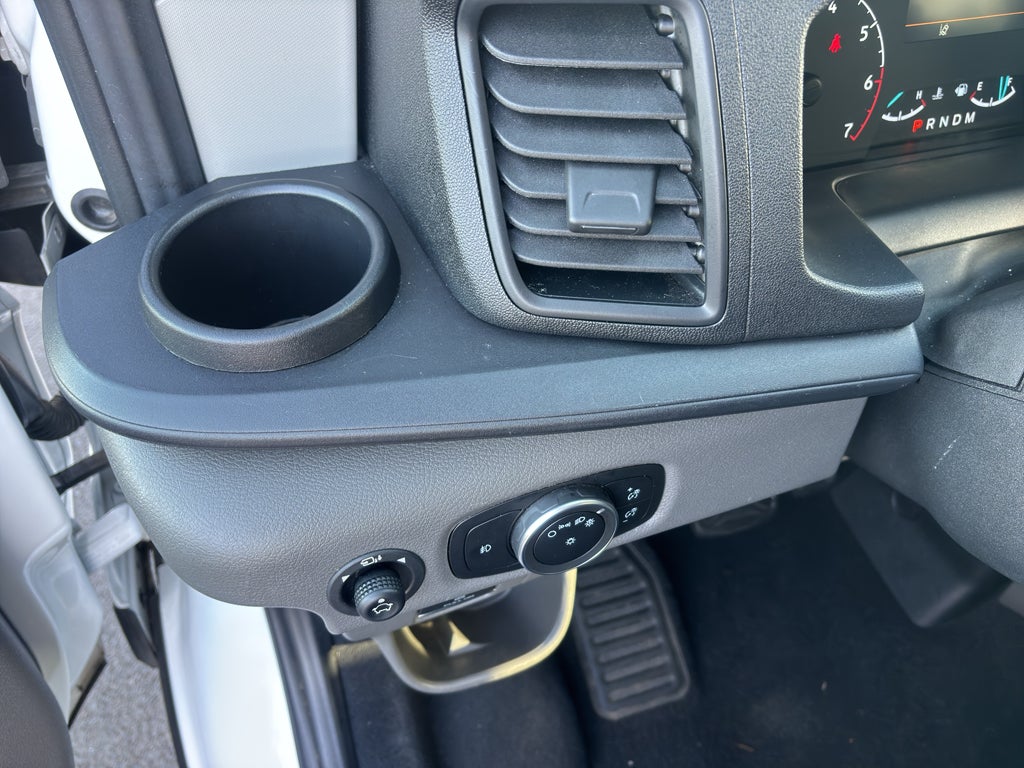 2024 Ford Transit Wagon XLT