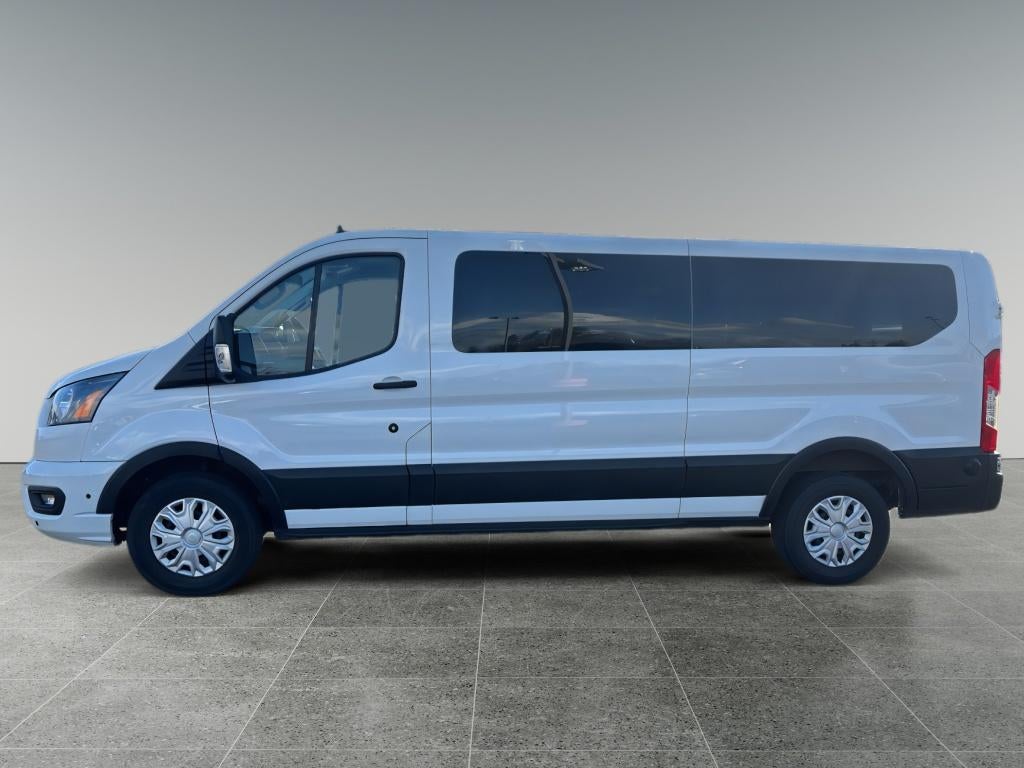 2024 Ford Transit Wagon XLT