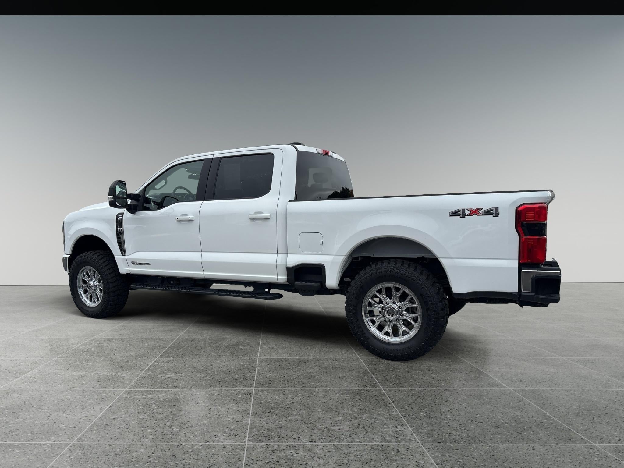 2025 Ford F-350 LARIAT