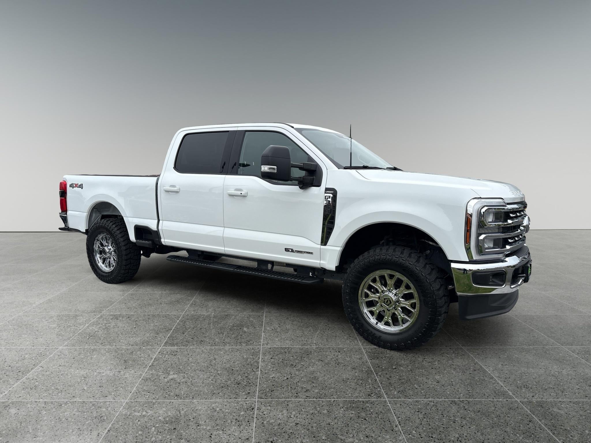 2025 Ford F-350 LARIAT
