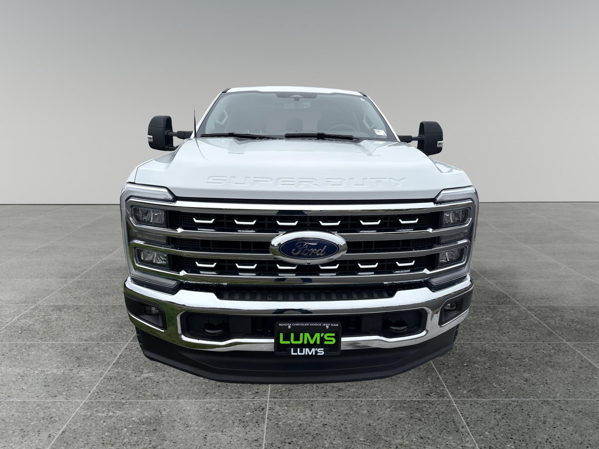 2025 Ford F-350 LARIAT