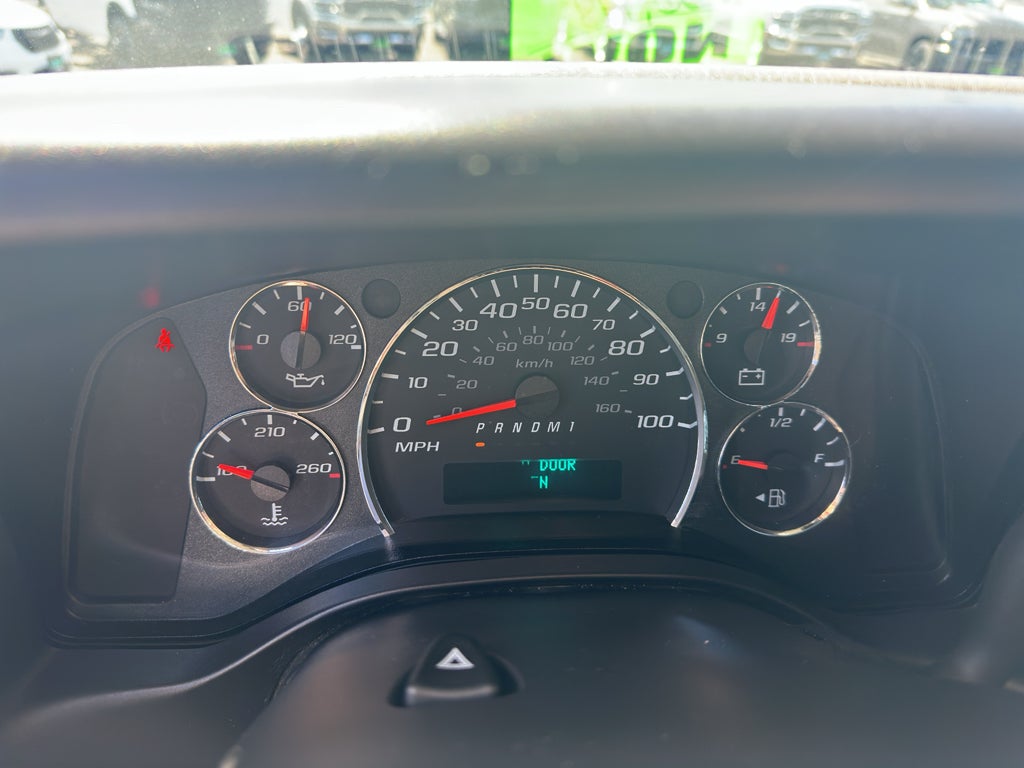 2023 Chevrolet Express LS