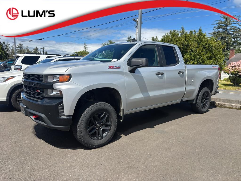 2019 Chevrolet Silverado 1500 Custom Trail Boss 4X4 Double Cab Std Box's photo