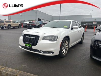 2015 Chrysler 300S 300S