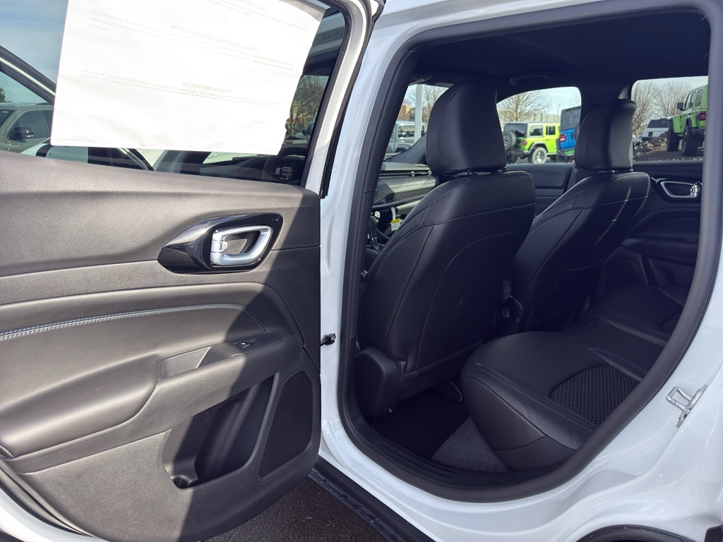 2026 Jeep Compass Latitude Altitude