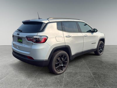 2026 Jeep Compass Latitude Altitude