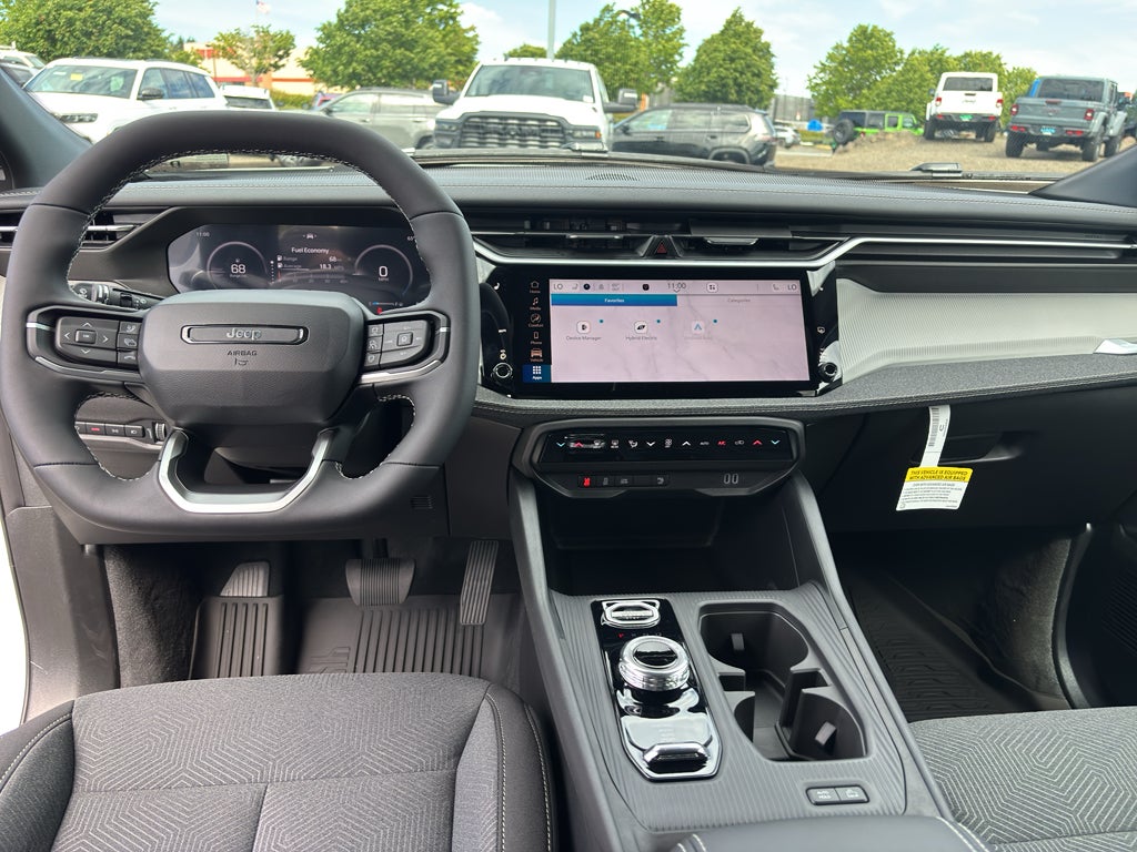 2026 Jeep Cherokee Laredo