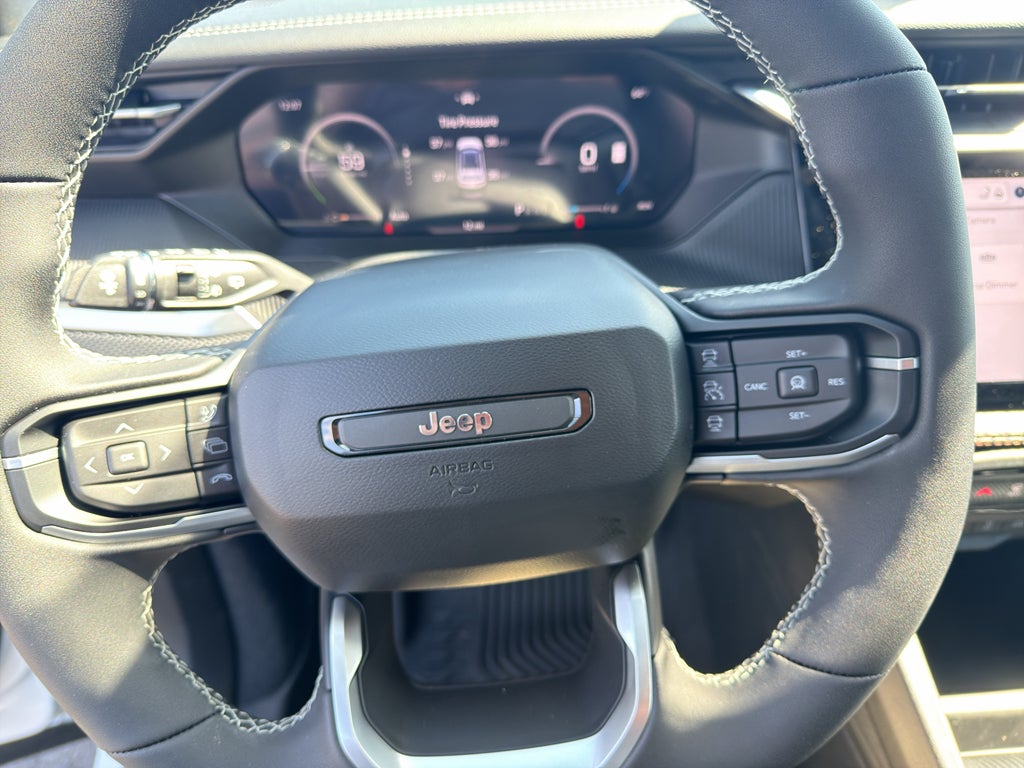 2026 Jeep Cherokee Overland