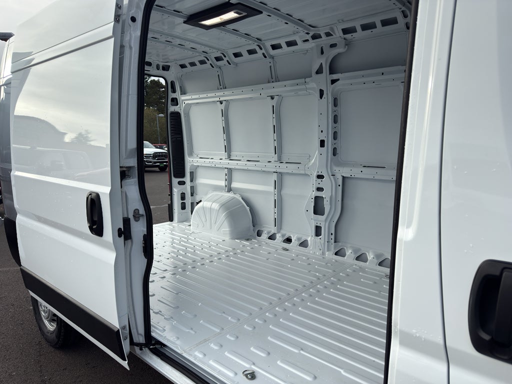 2026 RAM ProMaster 2500 Tradesman