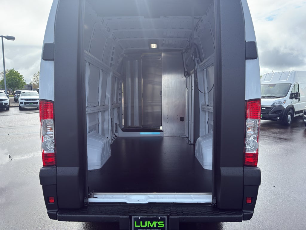 2025 RAM ProMaster 3500 BEV Extended 159X WB