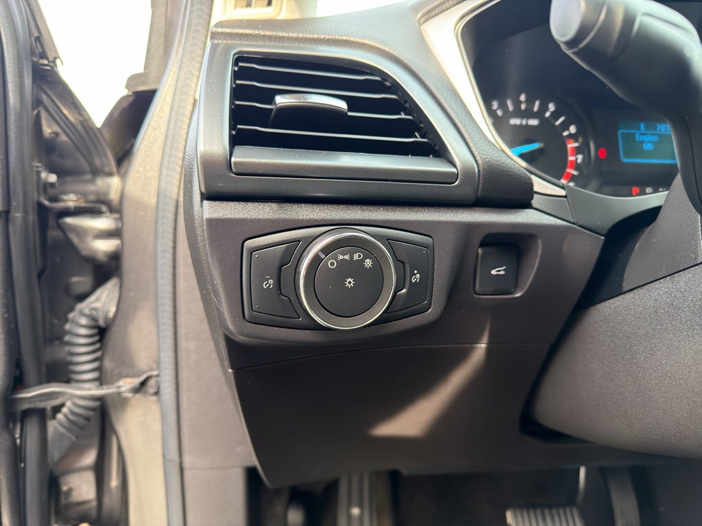 2016 Ford Fusion S