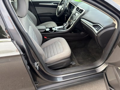 2016 Ford Fusion S