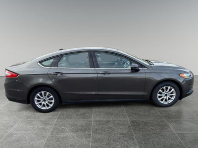 2016 Ford Fusion S
