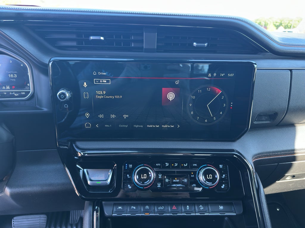 2022 GMC Sierra AT4