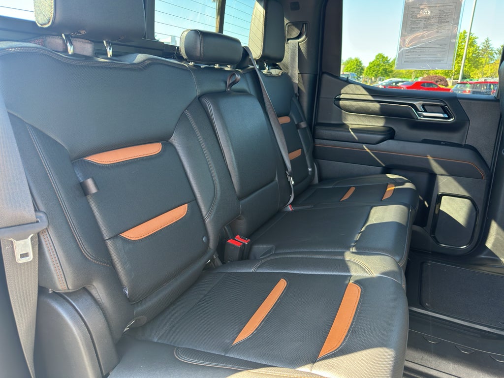 2022 GMC Sierra AT4