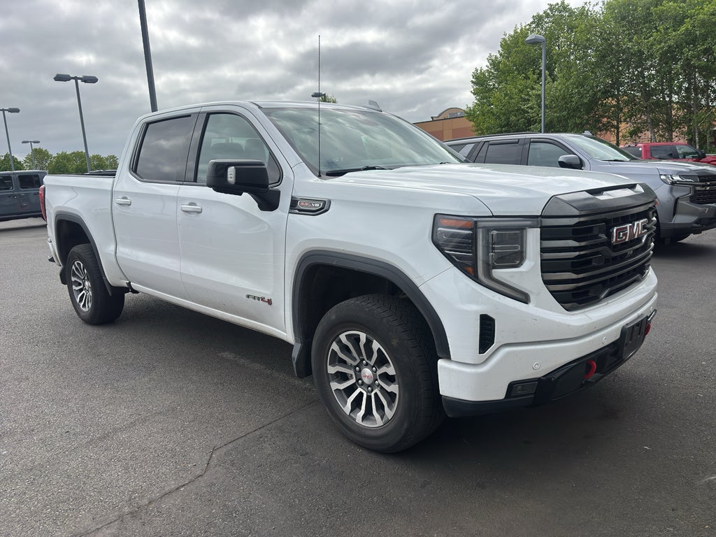2022 GMC Sierra AT4