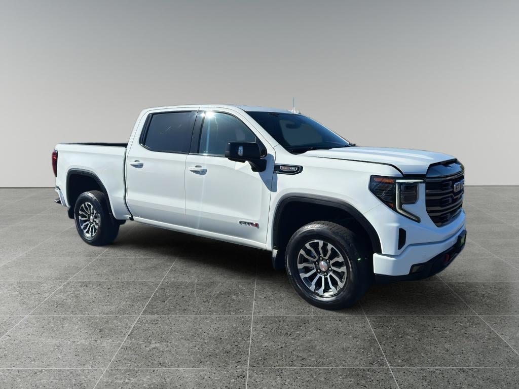 2022 GMC Sierra AT4