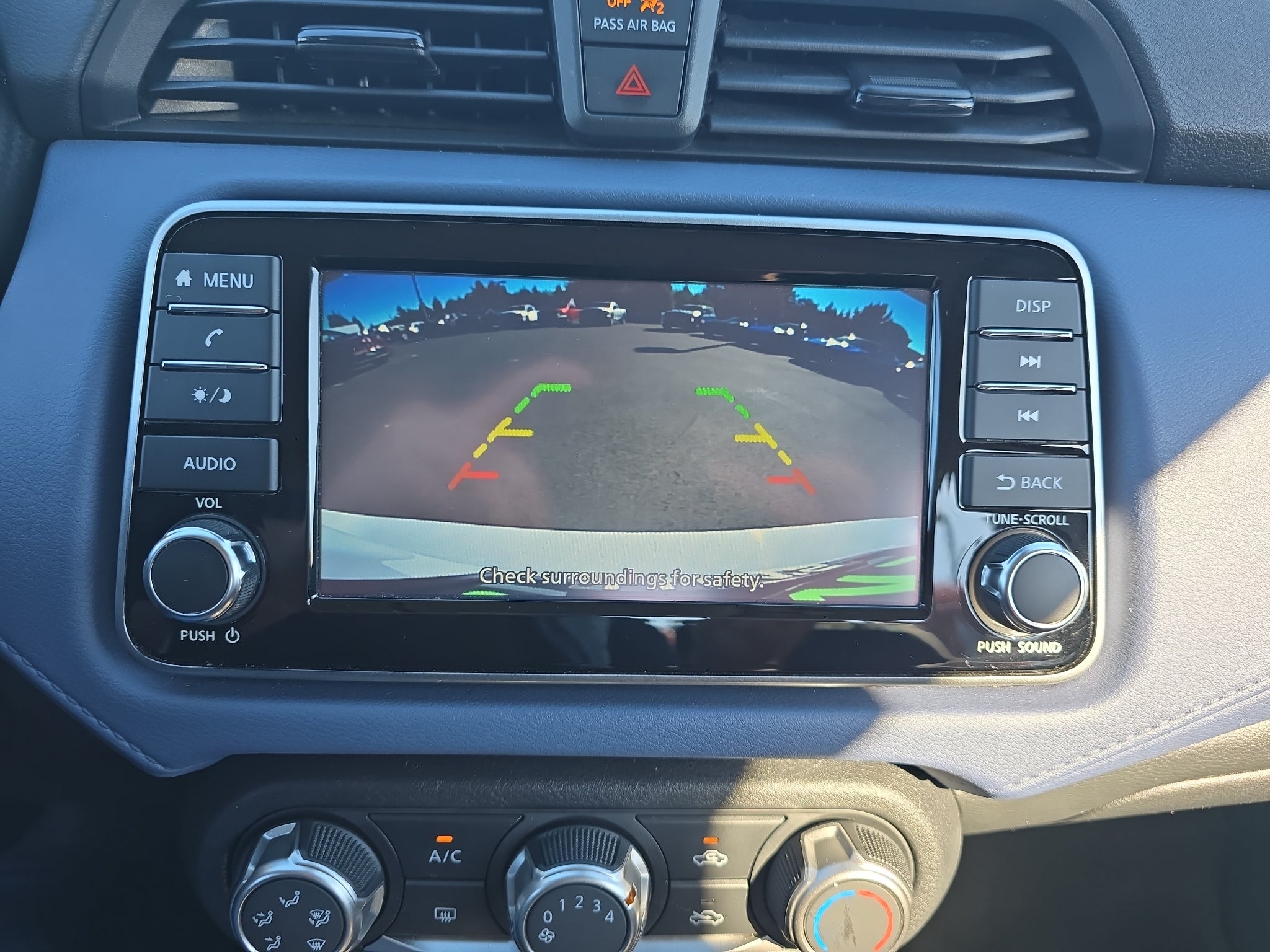 2024 Nissan Versa SV