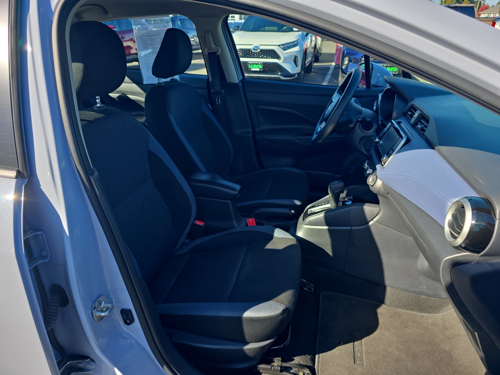2024 Nissan Versa SV