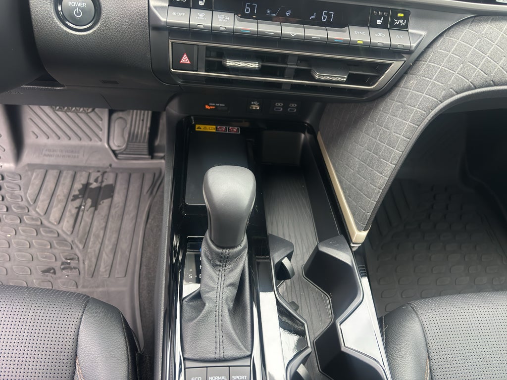2026 Toyota Camry Hybrid XLE