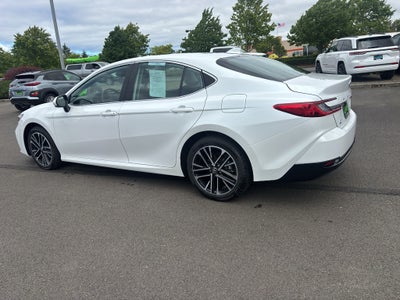 2026 Toyota Camry Hybrid XLE