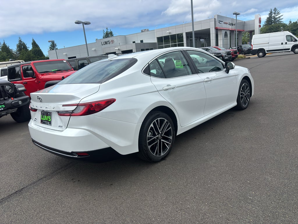 2026 Toyota Camry Hybrid XLE
