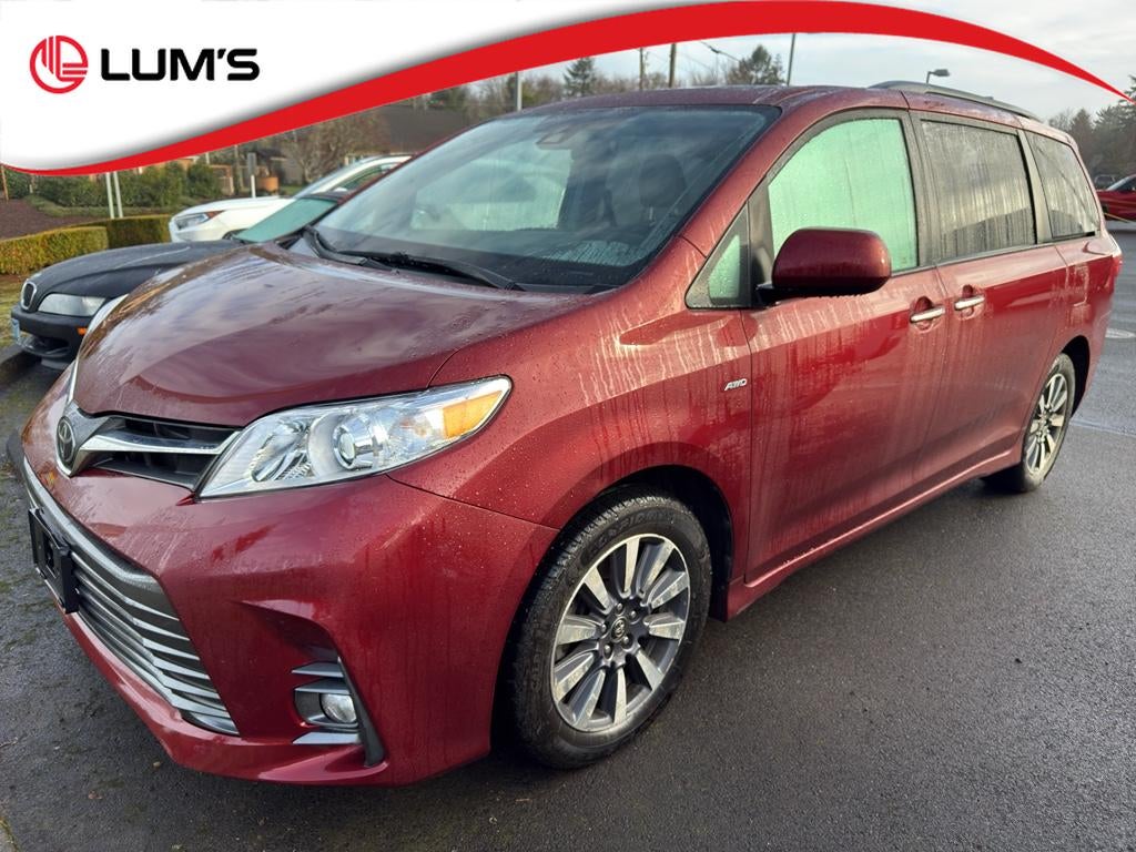 2019 Toyota Sienna XLE