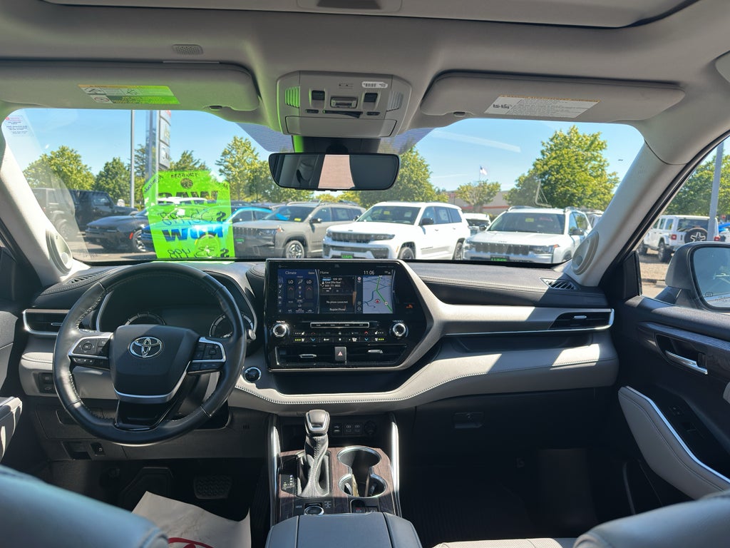 2022 Toyota Highlander Limited
