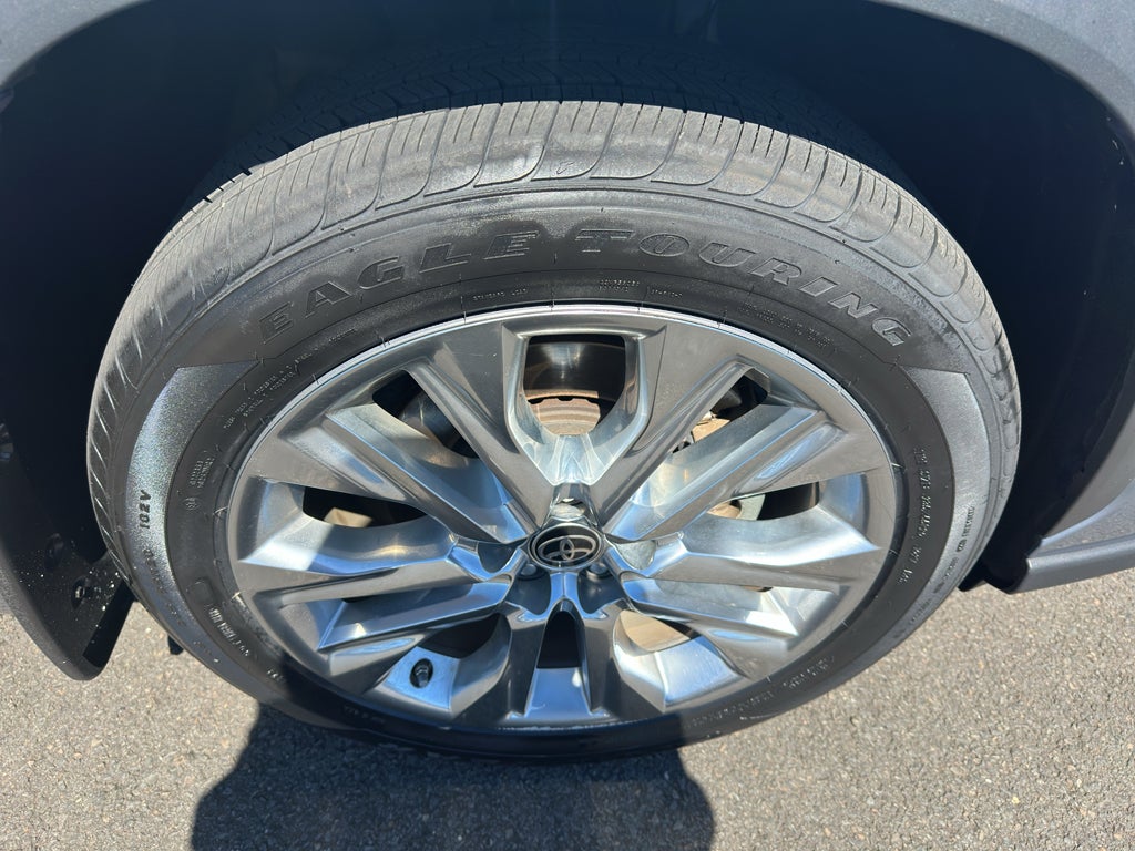 2022 Toyota Highlander Limited