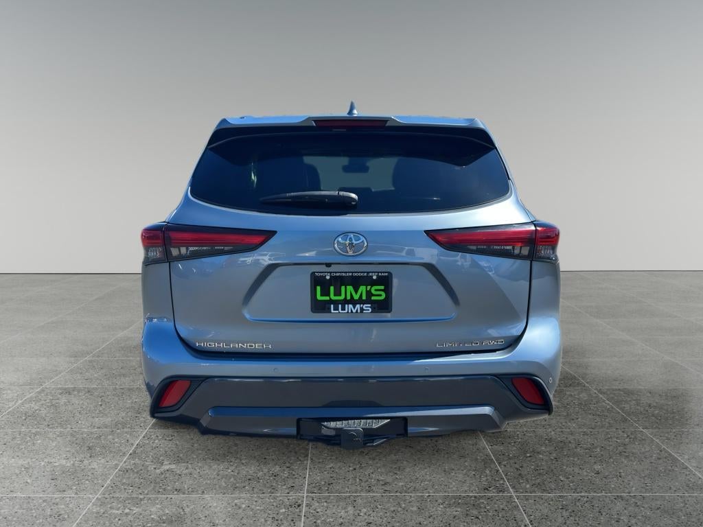 2022 Toyota Highlander Limited