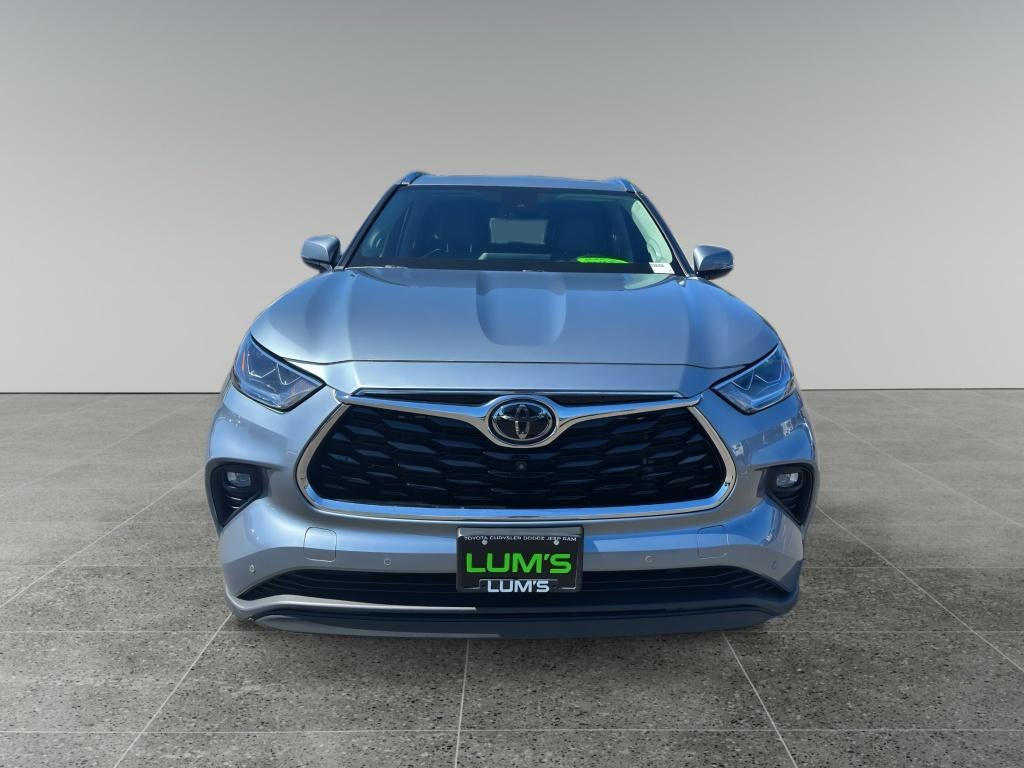 2022 Toyota Highlander Limited