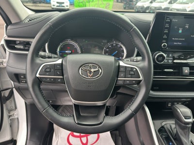 2022 Toyota Highlander Hybrid Hybrid XLE