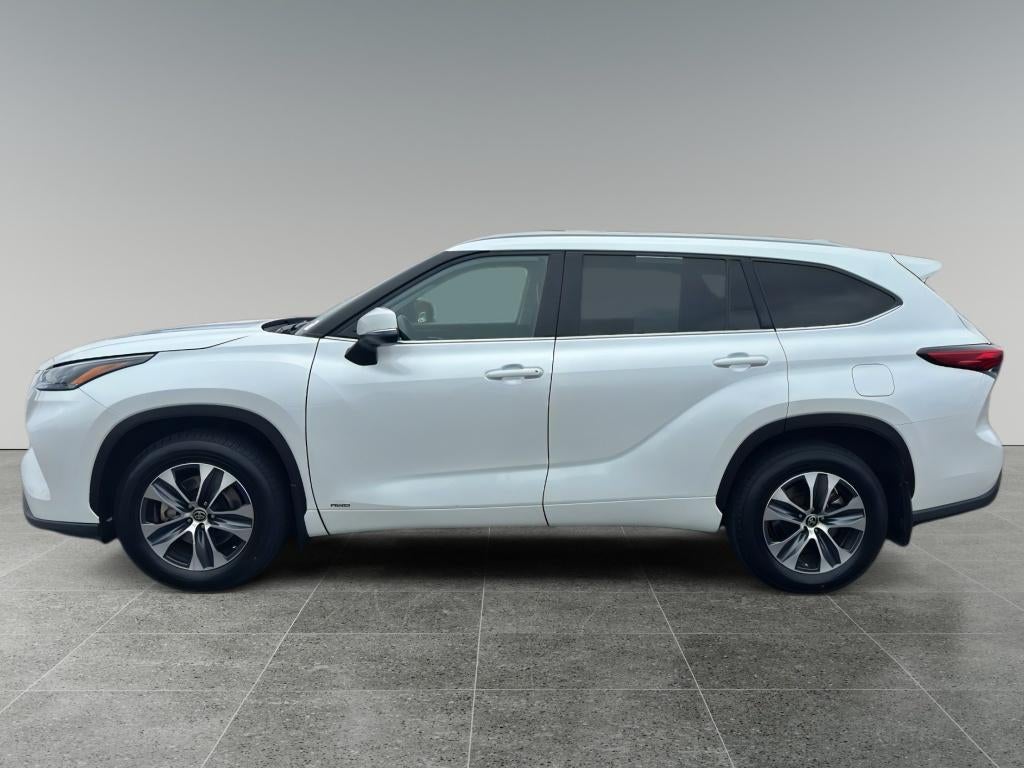 2022 Toyota Highlander Hybrid Hybrid XLE