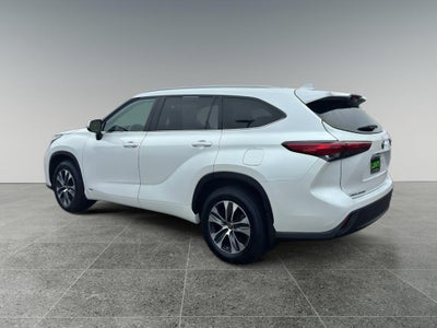 2022 Toyota Highlander Hybrid Hybrid XLE