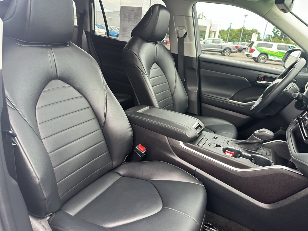 2022 Toyota Highlander Hybrid Hybrid XLE