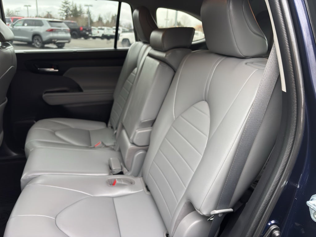 2021 Toyota Highlander Hybrid Hybrid XLE