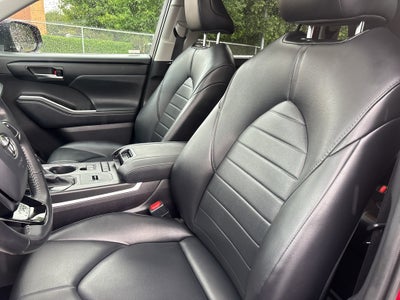 2021 Toyota Highlander Hybrid Hybrid XLE