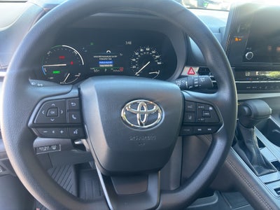 2026 Toyota Sienna LE