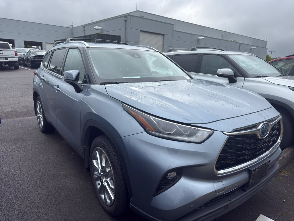 2023 Toyota Highlander Hybrid Hybrid Limited
