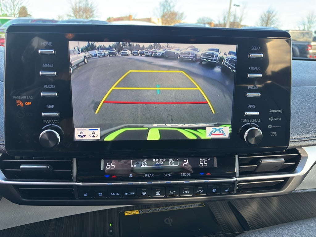 2023 Toyota Sienna Limited