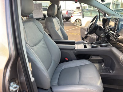 2023 Toyota Sienna Limited