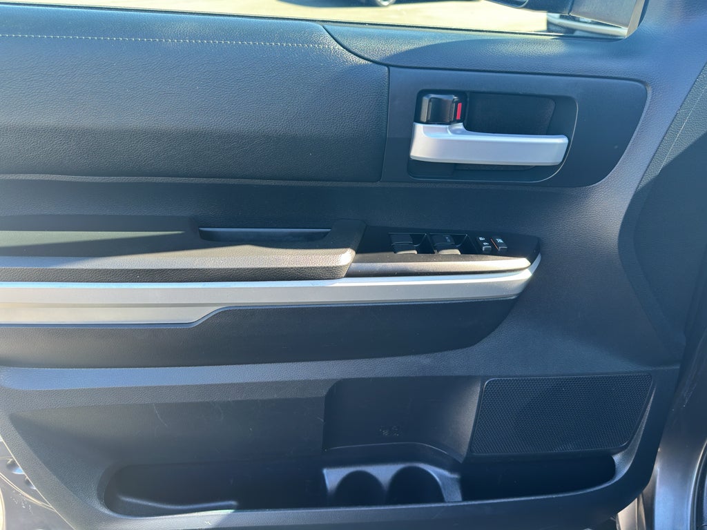 2016 Toyota Tundra SR5