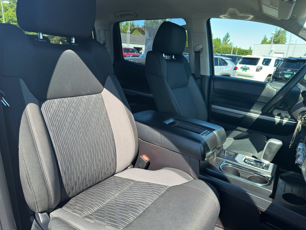 2016 Toyota Tundra SR5